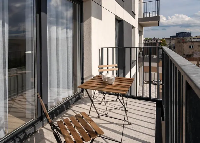 Pomorska - 50m2 With Balcony - By Rentujemy Lejlighed *