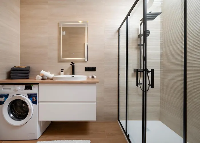 Pomorska - 50m2 With Balcony - By Rentujemy Lejlighed *